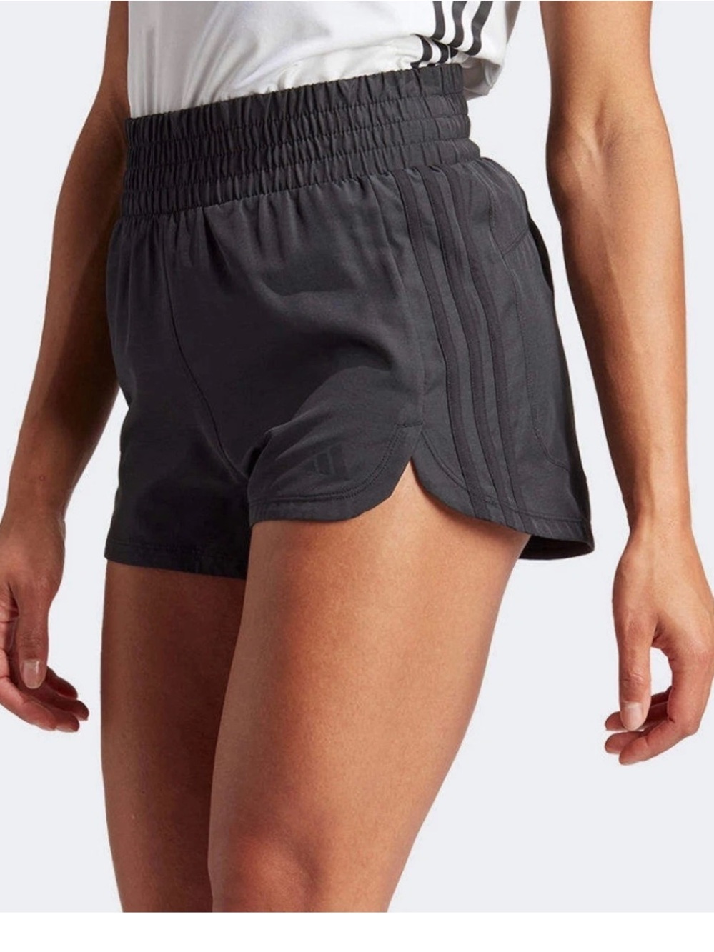 adidas Pacer Trainjng 3- Stripes Woven High Rise 3” Shorts Woman’s L Black